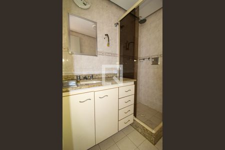 Apartamento para alugar com 190m², 5 quartos e 2 vagas Apartamento para alugar com 190m², 5 quartos e 2 vagasBanheiro Social 1