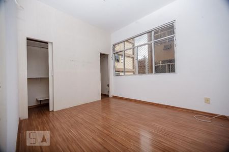 Quarto 1 de apartamento para alugar com 2 quartos, 90m² em Ingá, Niterói