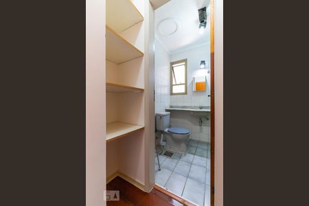 Apartamento à venda com 54m², 1 quarto e 1 vaga Apartamento à venda com 54m², 1 quarto e 1 vagaQuarto da suíte - Prateleiras