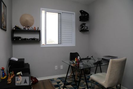 Quarto 1 de apartamento para alugar com 2 quartos, 68m² em Jardim Bom Tempo, Taboão da Serra