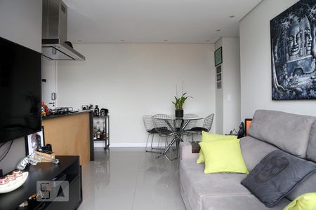 Sala de apartamento para alugar com 2 quartos, 68m² em Jardim Bom Tempo, Taboão da Serra