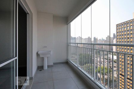 Varanda de kitnet/studio para alugar com 1 quarto, 42m² em Centro, São Paulo
