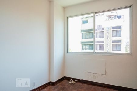 Quarto 1 de apartamento para alugar com 2 quartos, 81m² em Tijuca, Rio de Janeiro