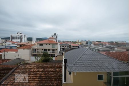 Vista Quarto 1 de apartamento para alugar com 2 quartos, 57m² em Areias, São José