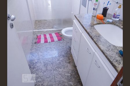 Apartamento à venda com 180m², 4 quartos e 2 vagasBanheiro 1