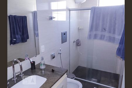 Apartamento à venda com 180m², 4 quartos e 2 vagasBanheiro 2