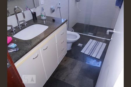 Apartamento à venda com 180m², 4 quartos e 2 vagasBanheiro 2