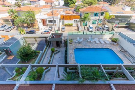 Vista da sacada de apartamento à venda com 3 quartos, 212m² em Cambuí, Campinas