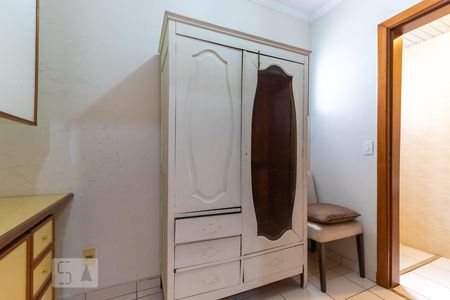 Apartamento à venda com 212m², 3 quartos e 3 vagasQuarto de serviço