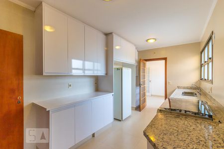 Apartamento à venda com 212m², 3 quartos e 3 vagasCozinha