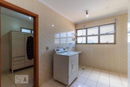 Apartamento à venda com 212m², 3 quartos e 3 vagasÁrea de serviço