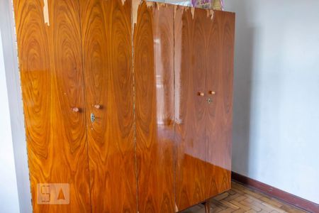 Quarto 1 de casa para alugar com 3 quartos, 140m² em Vila Baruel, São Paulo