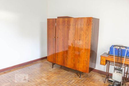 Quarto 2 de casa para alugar com 3 quartos, 140m² em Vila Baruel, São Paulo