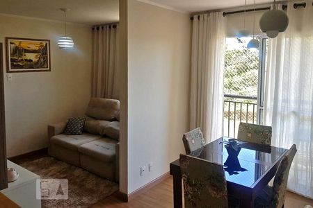 Sala de apartamento para alugar com 2 quartos, 54m² em Vila Praia, São Paulo