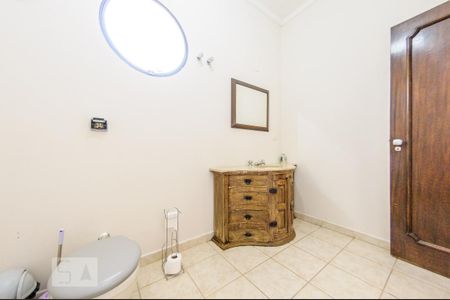 Casa para alugar com 160m², 2 quartos e 1 vaga Casa para alugar com 160m², 2 quartos e 1 vagaSuite - Banheiro