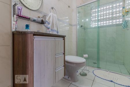 Banheiro de apartamento para alugar com 2 quartos, 63m² em Jardim Bela Vista, Santo André
