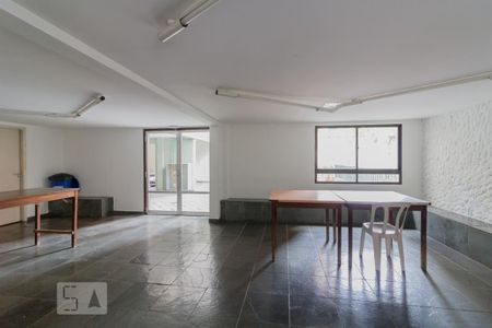 Apartamento para alugar com 63m², 2 quartos e 1 vaga
