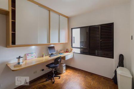 Quarto 01 de apartamento para alugar com 2 quartos, 63m² em Jardim Bela Vista, Santo André
