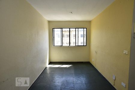 Sala de apartamento para alugar com 2 quartos, 50m² em Jacarepaguá, Rio de Janeiro