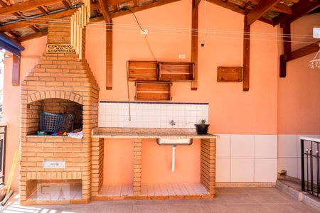 Casa à venda com 120m², 2 quartos e 2 vagasVaranda gourmet