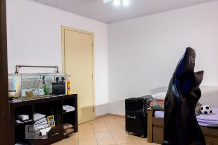 Casa à venda com 120m², 2 quartos e 2 vagasSuíte 2