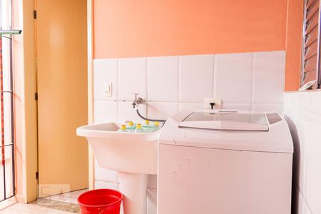 Casa à venda com 120m², 2 quartos e 2 vagasÁrea de Serviço