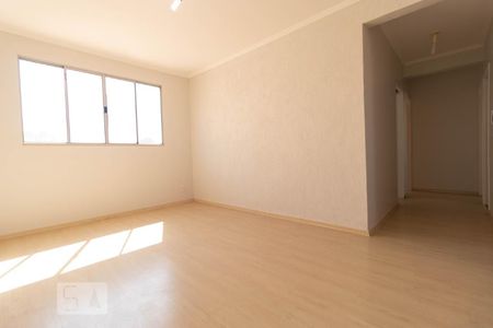 Sala de apartamento para alugar com 3 quartos, 54m² em Jardim Flamboyant, Campinas