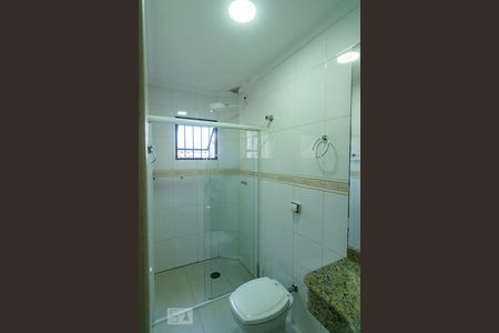 Banheiro de apartamento à venda com 1 quarto, 55m² em Rudge Ramos, São Bernardo do Campo