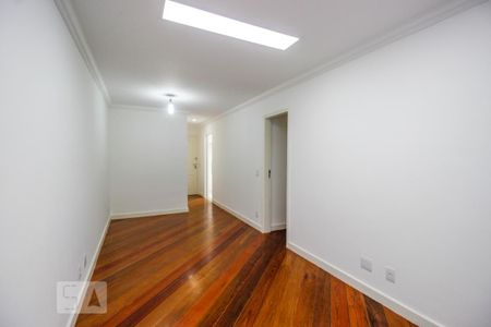 Sala de apartamento para alugar com 3 quartos, 82m² em Recreio dos Bandeirantes, Rio de Janeiro