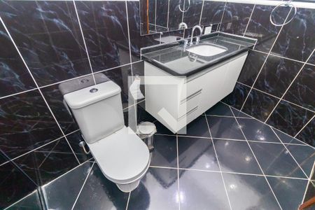 Casa à venda com 291m², 3 quartos e 3 vagasBanheiro