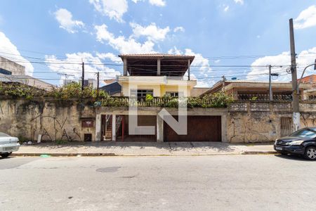 Casa à venda com 291m², 3 quartos e 3 vagasFachada