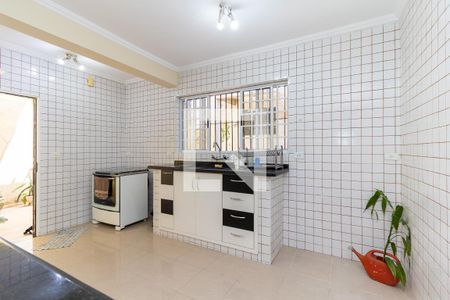 Casa à venda com 291m², 3 quartos e 3 vagasCozinha