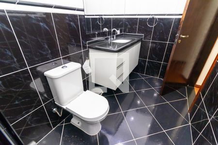 Casa à venda com 291m², 3 quartos e 3 vagasBanheiro