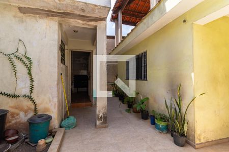 Casa à venda com 291m², 3 quartos e 3 vagasQuintal