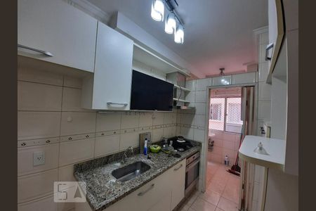 Apartamento para alugar com 65m², 2 quartos e 1 vagaCozinha 