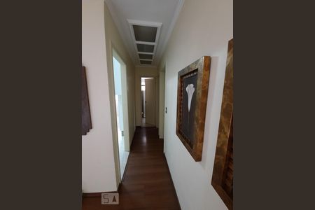 Apartamento para alugar com 65m², 2 quartos e 1 vagaCorredor