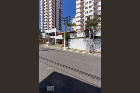 Apartamento à venda com 75m², 2 quartos e 1 vaga Apartamento à venda com 75m², 2 quartos e 1 vagaFachada