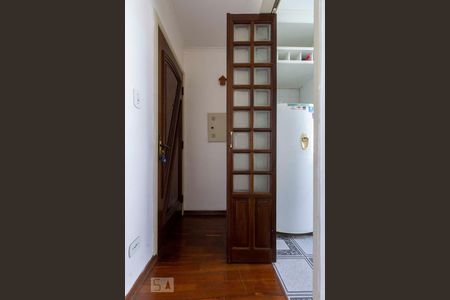 Apartamento à venda com 75m², 2 quartos e 1 vaga Apartamento à venda com 75m², 2 quartos e 1 vagaAcesso de Entrada - Acesso Cozinha