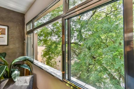 Sala de apartamento à venda com 1 quarto, 71m² em Alto de Pinheiros, São Paulo