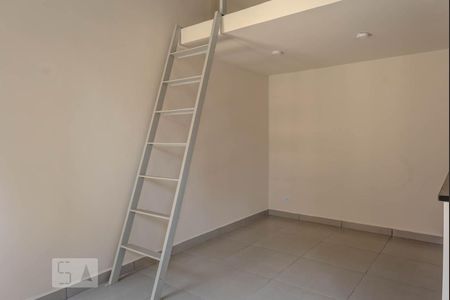 Sala de kitnet/studio para alugar com 1 quarto, 35m² em Quarta Parada, São Paulo