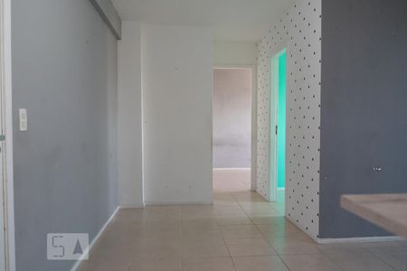 Sala de apartamento para alugar com 2 quartos, 50m² em Inhaúma, Rio de Janeiro