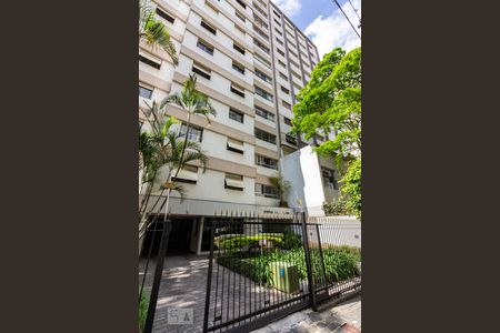 Apartamento para alugar com 160m², 3 quartos e 1 vagaFachada