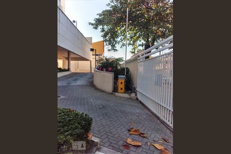 Apartamento à venda com 65m², 2 quartos e 1 vagaEntrada