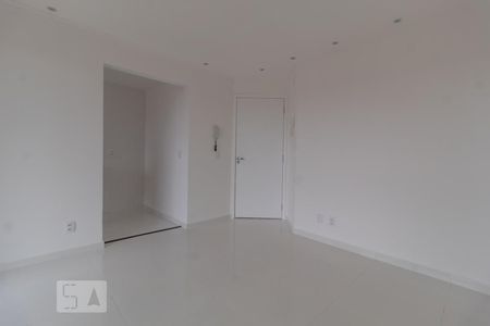 Sala de apartamento para alugar com 2 quartos, 52m² em Jardim Roberto, Osasco