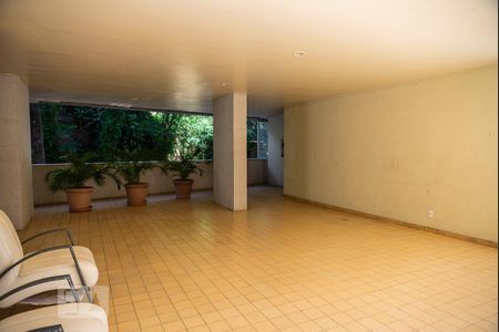 Apartamento à venda com 246m², 4 quartos e 2 vagasÁrea comum