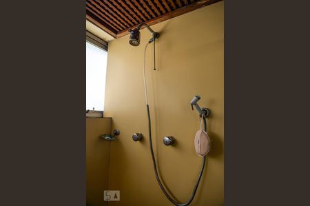 Apartamento à venda com 246m², 4 quartos e 2 vagasBanheiro Social