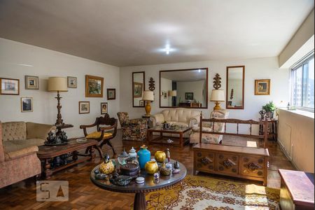 Sala de Estar de apartamento à venda com 4 quartos, 246m² em Copacabana, Rio de Janeiro