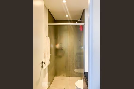 Banheiro de kitnet/studio à venda com 1 quarto, 38m² em Santa Efigênia, São Paulo