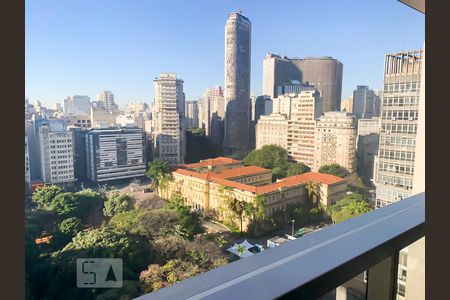 Varanda de kitnet/studio à venda com 1 quarto, 38m² em Santa Efigênia, São Paulo