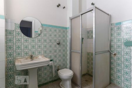Banheiro de apartamento para alugar com 1 quarto, 68m² em Liberdade, São Paulo